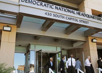 FBI offers clearer footage of suspect placing pipe bombs near DNC, RNC headquarters in 2021