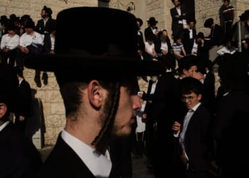 Tens of thousands of ultra-Orthodox Jews protesting military draft in Jerusalem