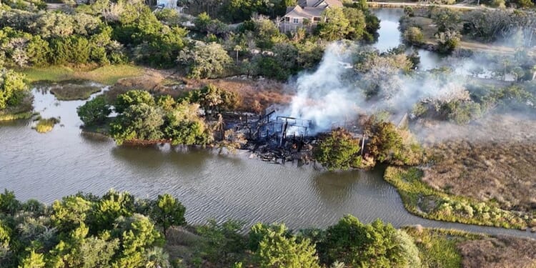 South Carolina's law officials say no arson evidence so far in fire that destroyed judge's home