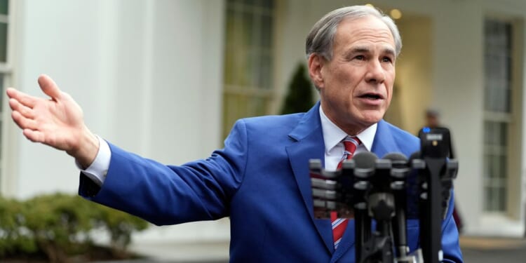 Texas Gov. Greg Abbott threatens tariffs on New Yorkers moving to Texas to escape Zohran Mamdani