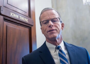 Talks stall on ending shutdown, as Senate to vote again on paying federal workers