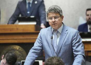 Trump seeks primary challenges against Indiana state lawmakers who defy redistricting demands