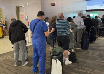 Transportation Department ditches rule to require airlines to pay passengers for long delays