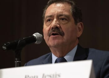 House Democrat forces vote accusing fellow Democrat of election manipulation in Illinois race
