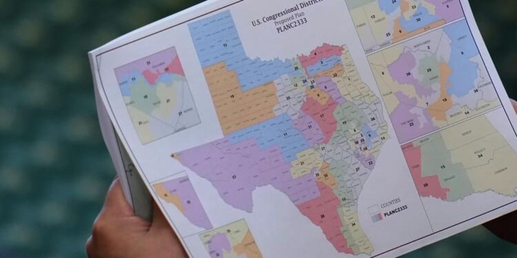 Judge blasts court for 'pernicious ... misbehavior' in striking down Texas congressional map