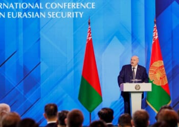 Belarus frees 2 imprisoned Catholic priests after talks with Vatican