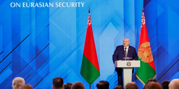 Belarus frees 2 imprisoned Catholic priests after talks with Vatican