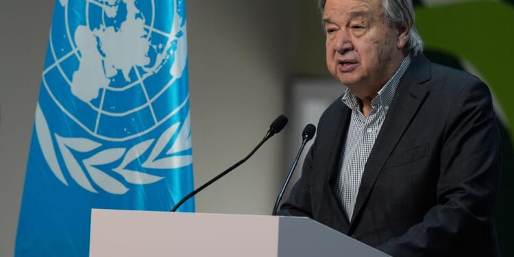 U.N. secretary general urging nations at climate talks to be flexible to get results