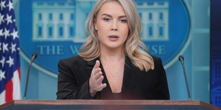 White House defends Trump's shot at lawmakers' 'seditious behavior, punishable by death'