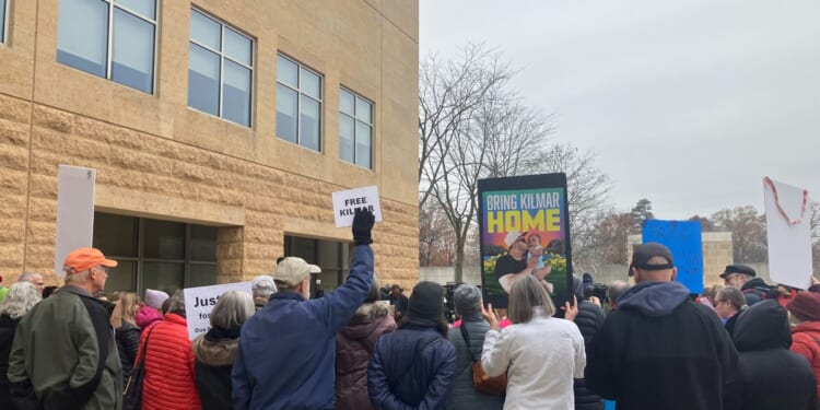 ICE official says Costa Rica 'not an option' for Abrego Garcia deportation