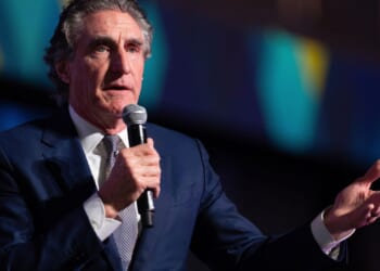 Trump admin announces plan for new oil drilling off the coasts of Florida and California