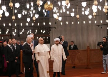 Pope Leo visits Istanbul's Blue Mosque at start of day of meetings with Turkey's religious leaders