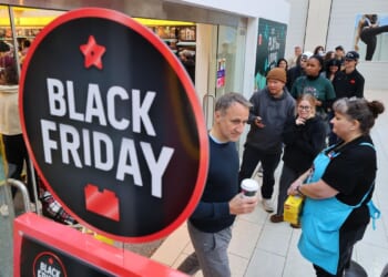 Kevin Hassett, WH economic chief: Robust post-Thanksgiving retail sales defy economic doomsayers