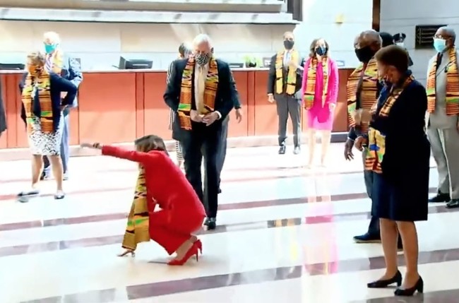 Pelosi’s Possible Exit Marks the End of an Era – PJ Media