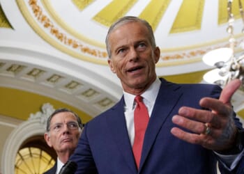 Senate Democrats Reach Deal to End Government Shutdown