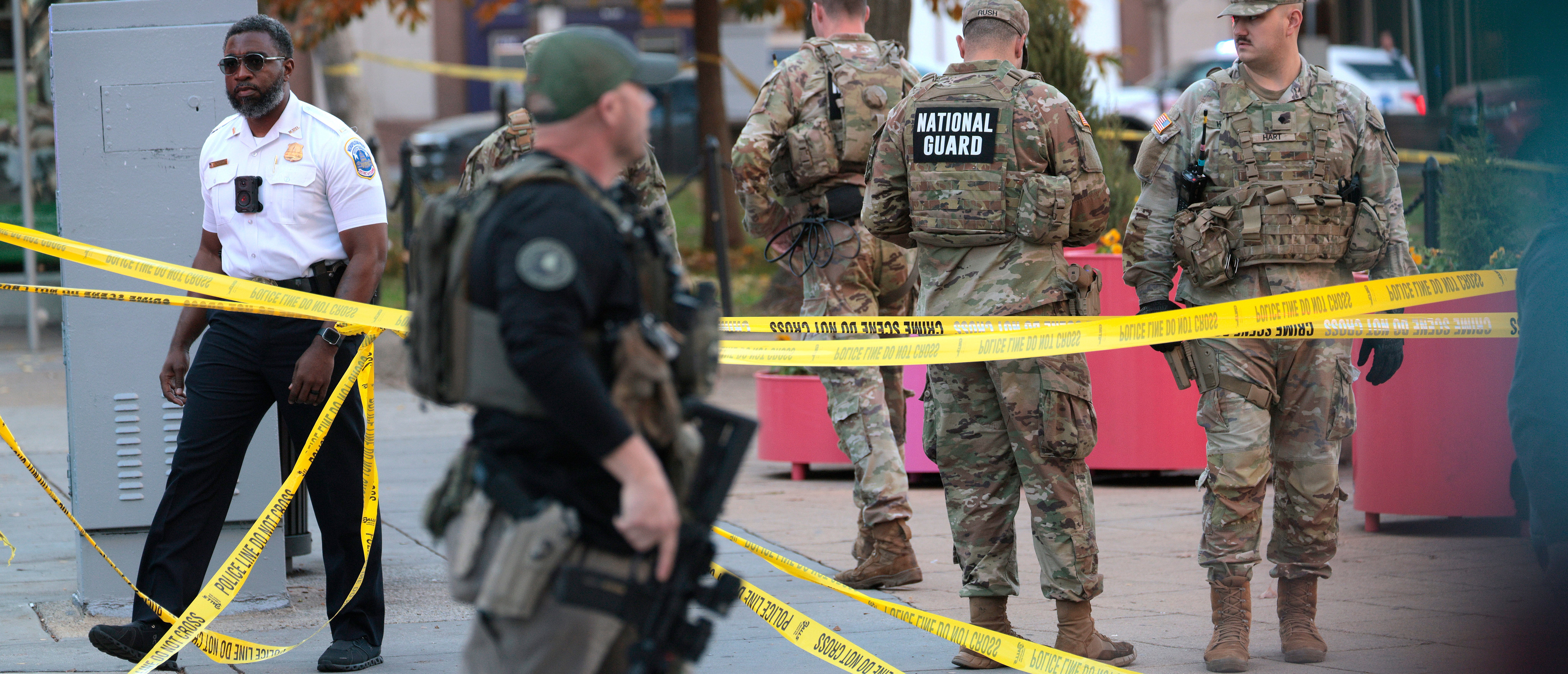 WASHINGTON, DC - NOVEMBER 26: Members of law enforcement and National Guard soldiers respond to a shooting near the White House on November 26, 2025 in Washington, DC. At least two National Guard soldiers have been shot blocks from the White House. (Photo by Chip Somodevilla/Getty Images)