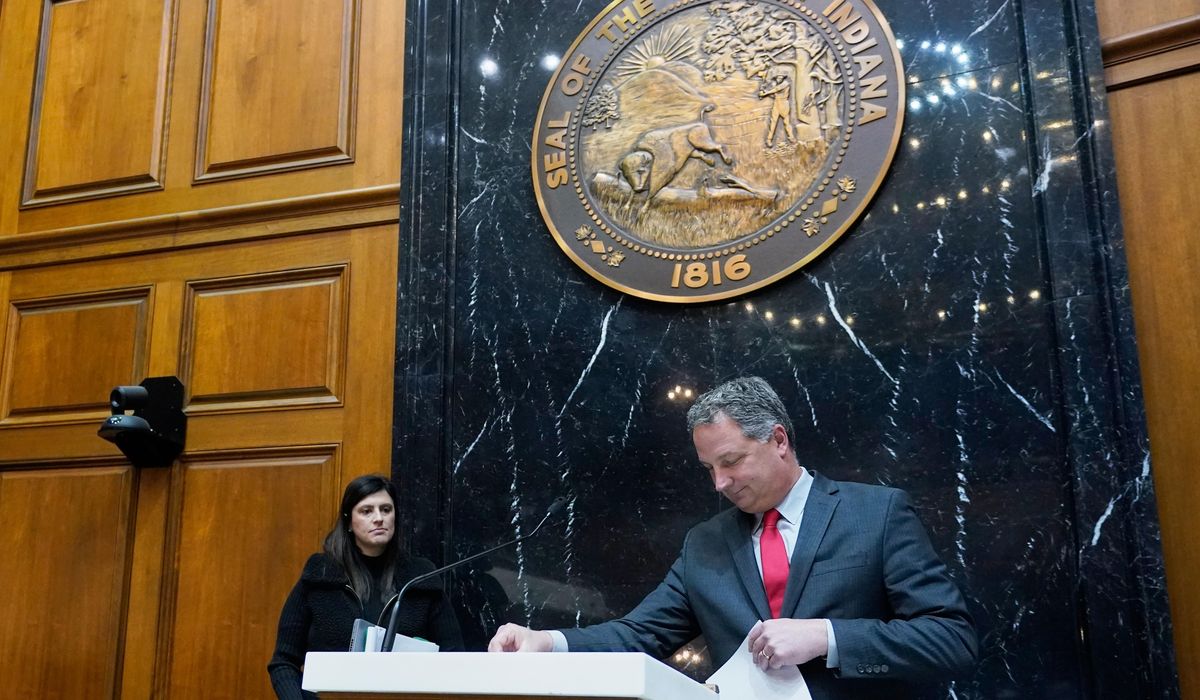 Indiana lawmakers in state House convening session with redistricting top of mind