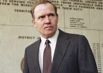 Eugene Hasenfus, key figure in '80s Iran-Contra affair, dies at 84