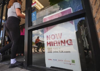 U.S. private payrolls saw an unexpected decline of 32,000 in November