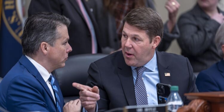 Audit finds dead people, fabricated applications collected Obamacare tax credit