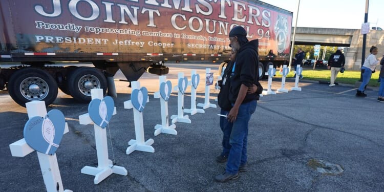 UPS put profits ahead of safety before plane crash that killed 14, lawyer alleges