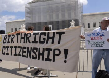 Supreme Court agrees to hear Trump's birthright citizenship case