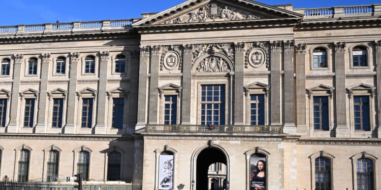 Louvre workers announce strike over work conditions and security after $102 million heist