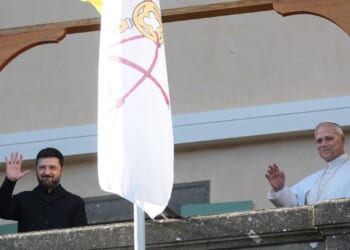 Zelenskyy reaffirms his refusal to cede Ukrainian land to Russia as he rallies European support