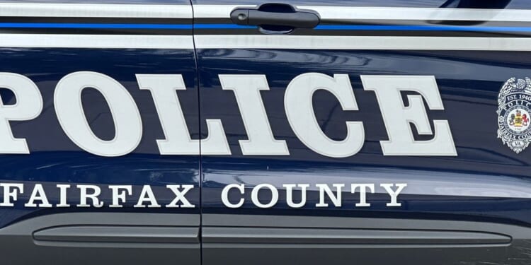 Missing Chantilly man found dead in submerged car in Occoquan River