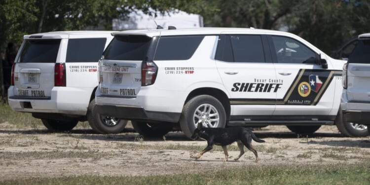 Mother, grandmother arrested in Texas after 2-year-old spotted wandering barefoot in woods overnight