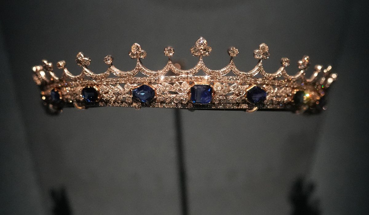 In the shadow of Louvre heist, Paris opens another royal jewel display