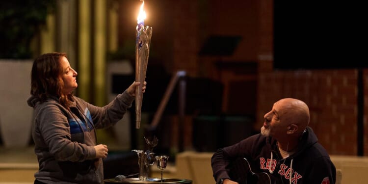 Sound baths find new home in churches, temples and synagogues
