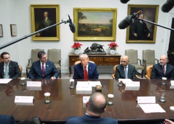 Trump hails American business environment for U.S. entrepeneurs