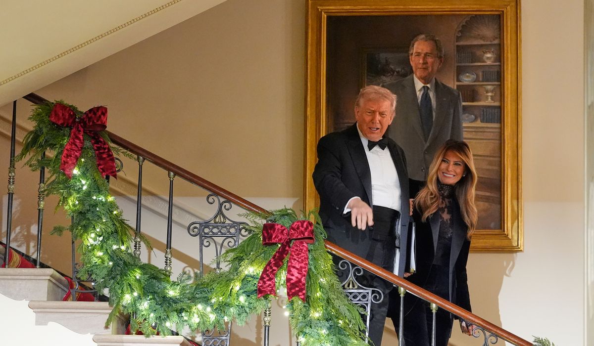 Trump strikes conciliatory bipartisan tone at Congressional Ball