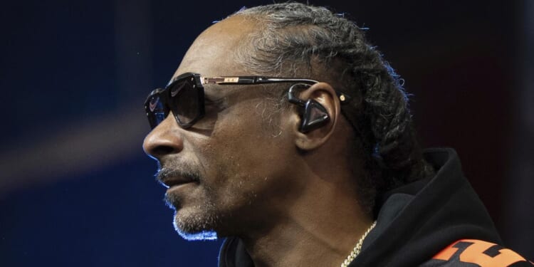 Snoop Dogg to headline halftime show of Lions-Vikings game on Netflix on Christmas