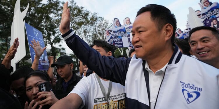 Political parties in Thailand name prime minister candidates for February election