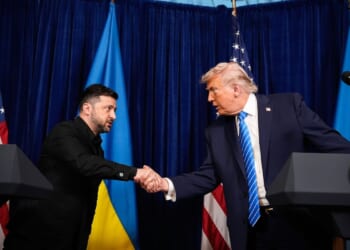 Trump, Zelenskyy say Ukraine peace deal is 'close' but 'thorny issues' remain