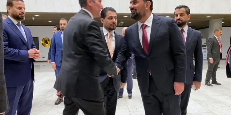 Iraq parliament elects a new speaker to face political and financial challenges