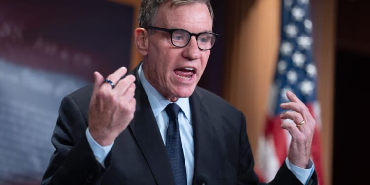 With Bryce Reeves out, Mark Warner tightens his grip on Virginia Senate race