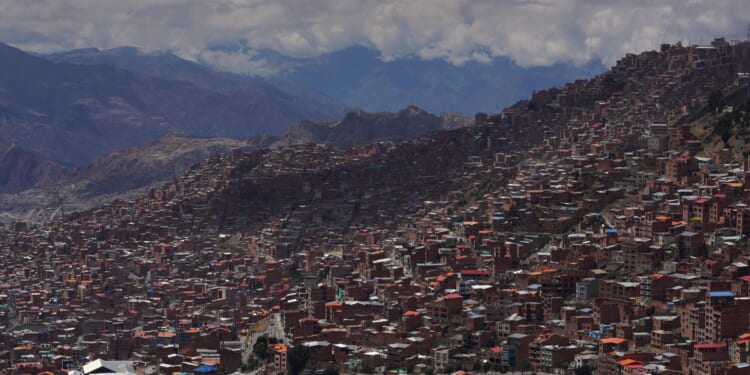 Bolivia eases visa requirements for U.S. and Israeli travelers