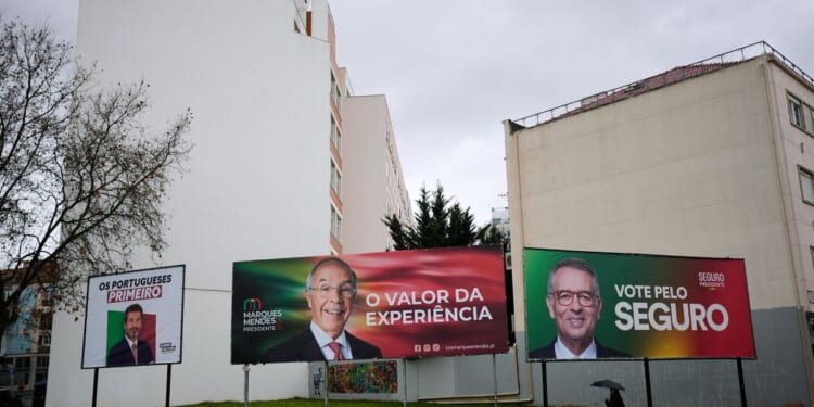 Presidential election in Portugal draws 11 candidates, making a later runoff vote likely