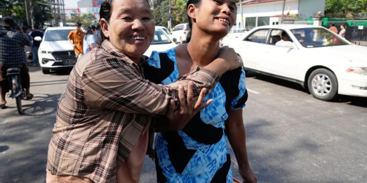 Military government of Myanmar releases more than 6,100 prisoners on independence anniversary