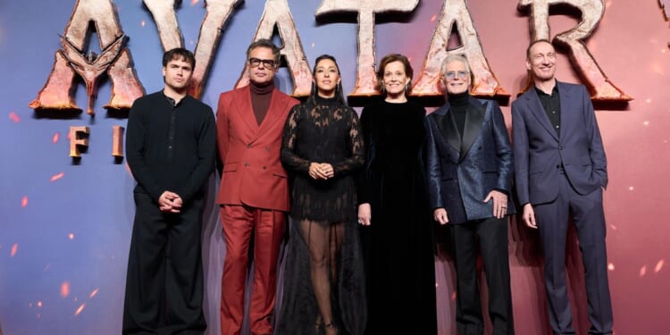 Hollywood starts 2026 with 'Avatar: Fire and Ash' No. 1, as James Cameron's sci-fi epic crosses $1B