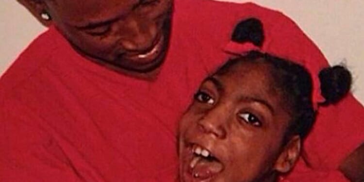 Detroit suburb agrees to a $3.25 million settlement in the case of woman found alive in a body bag