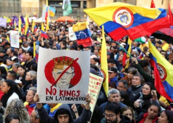 Trump invites Colombian president to White House days after threatening nation with military strike