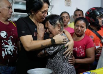 Hundreds in Venezuela come forward to say their loved ones are 'political prisoners'
