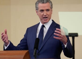 Gavin Newsom backtracks on anti-ICE 'terrorism' blast, opposes abolishing it in Shapiro interview