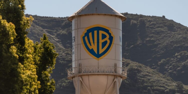 Paramount extending its deadline for its Warner Bros. tender offer, again