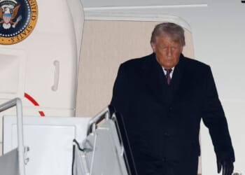 Trump threatens 100% tariffs on Canada over its new trade deal with China