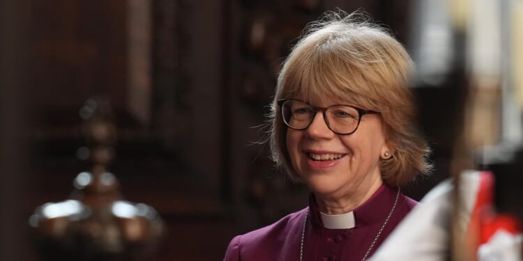 Sarah Mullally confirmed as archbishop in milestone for Church of England